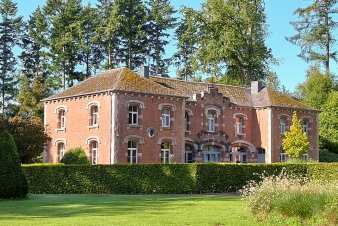 3,5-Sterne-Ferienhaus fr 6 Personen in Schloss-Nebengebude in Durbuy