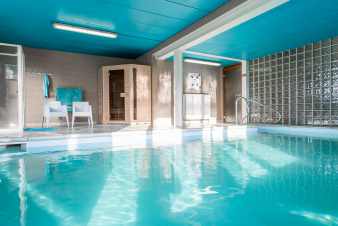 4-Sterne-Villa fr 15 Personen in Gesves mit Innenschwimmbad