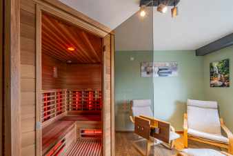 Luxus-Ferienhaus in Saint-Hubert in den Ardennen, ideal fr 12 Personen mit Spielen und Sauna.
